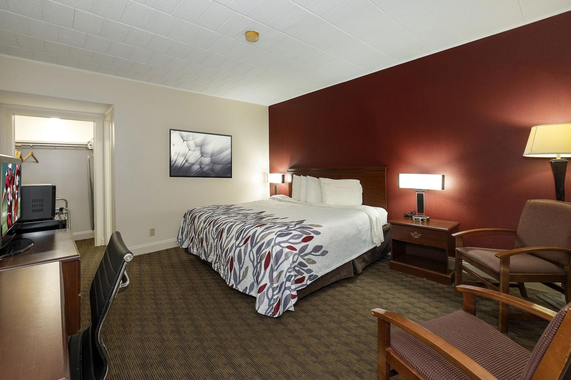 Motel Red Roof &