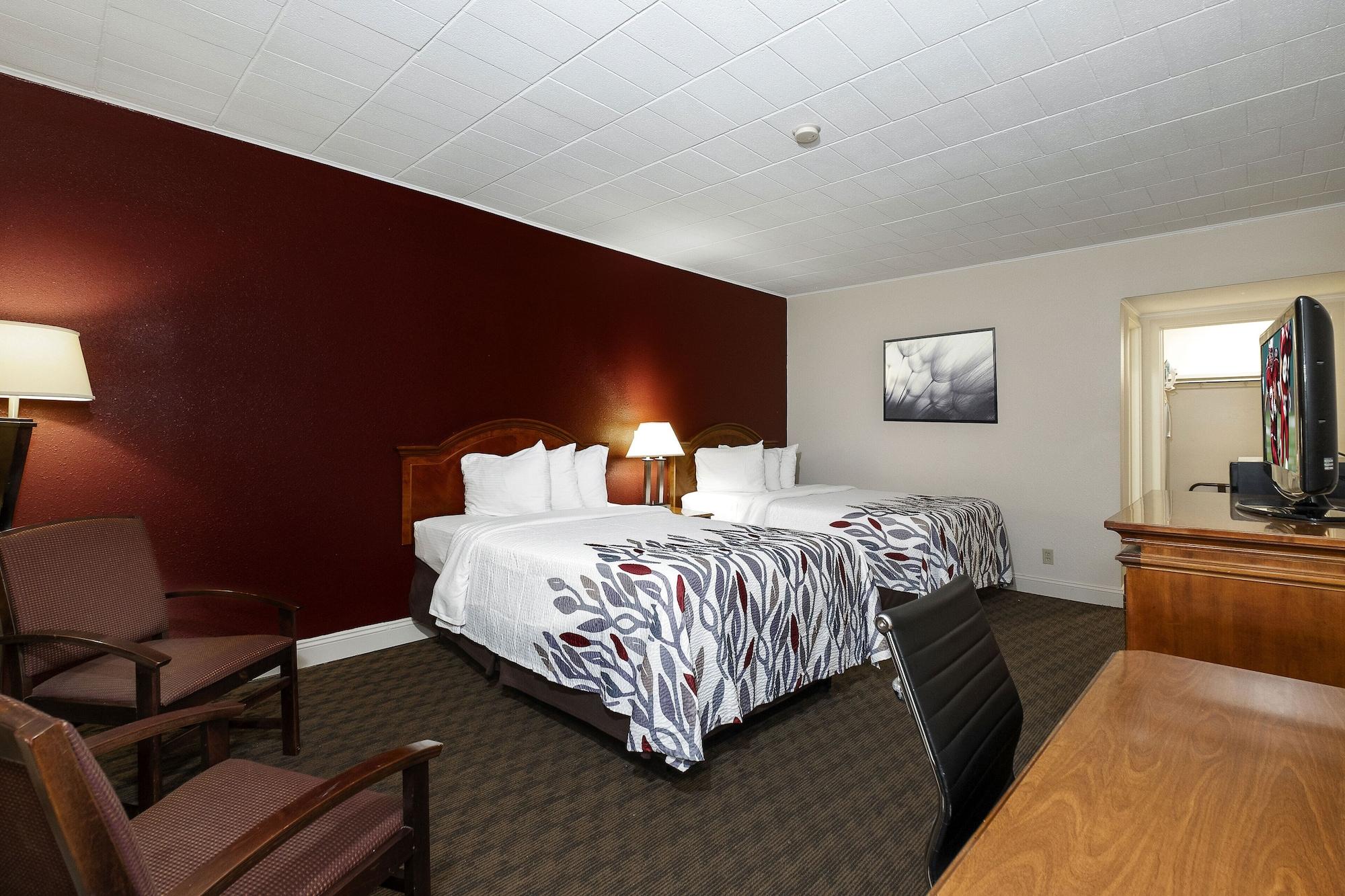 Motel Red Roof & 2*